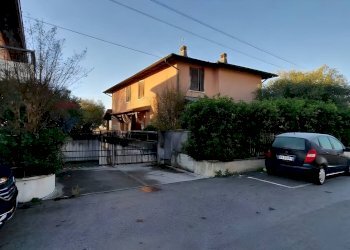 Casa all\'aperto - Casa semi indipendente via Italo Calvino
 
4, San Zeno Naviglio - foto 2