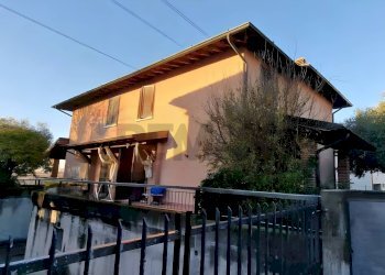 Casa all\'aperto - Casa semi indipendente via Italo Calvino
 
4, San Zeno Naviglio - foto 3