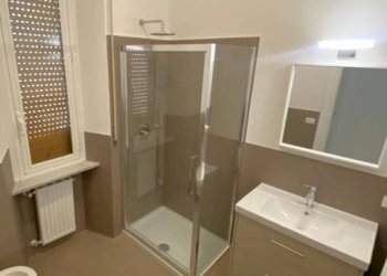 Bagno - Appartamento via Salaria, 330, Roma - foto 14