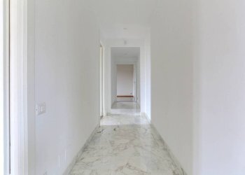 Corridoio - Appartamento via Salaria, 338, Roma - foto 17