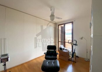 Camera da letto - Attico via Eugenio Curiel, 40, Verucchio - foto 21