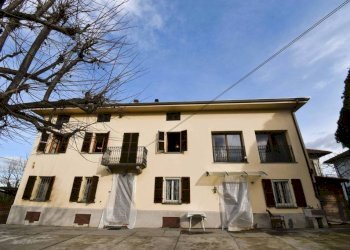 Facciata - Rustico via Bosino, Montegrosso d'Asti - foto 1