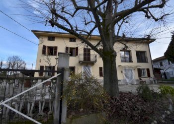 Facciata - Rustico via Bosino, Montegrosso d'Asti - foto 2