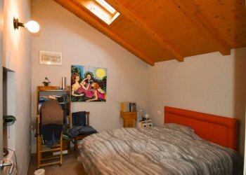 Camera da letto - Rustico via Bosino, Montegrosso d'Asti - foto 14