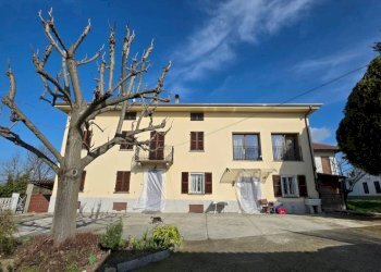 Facciata - Rustic via Bosino, Montegrosso d'Asti - photo 5