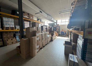 Interno non residenziale - Shop via Vigentina, Pavia - photo 10