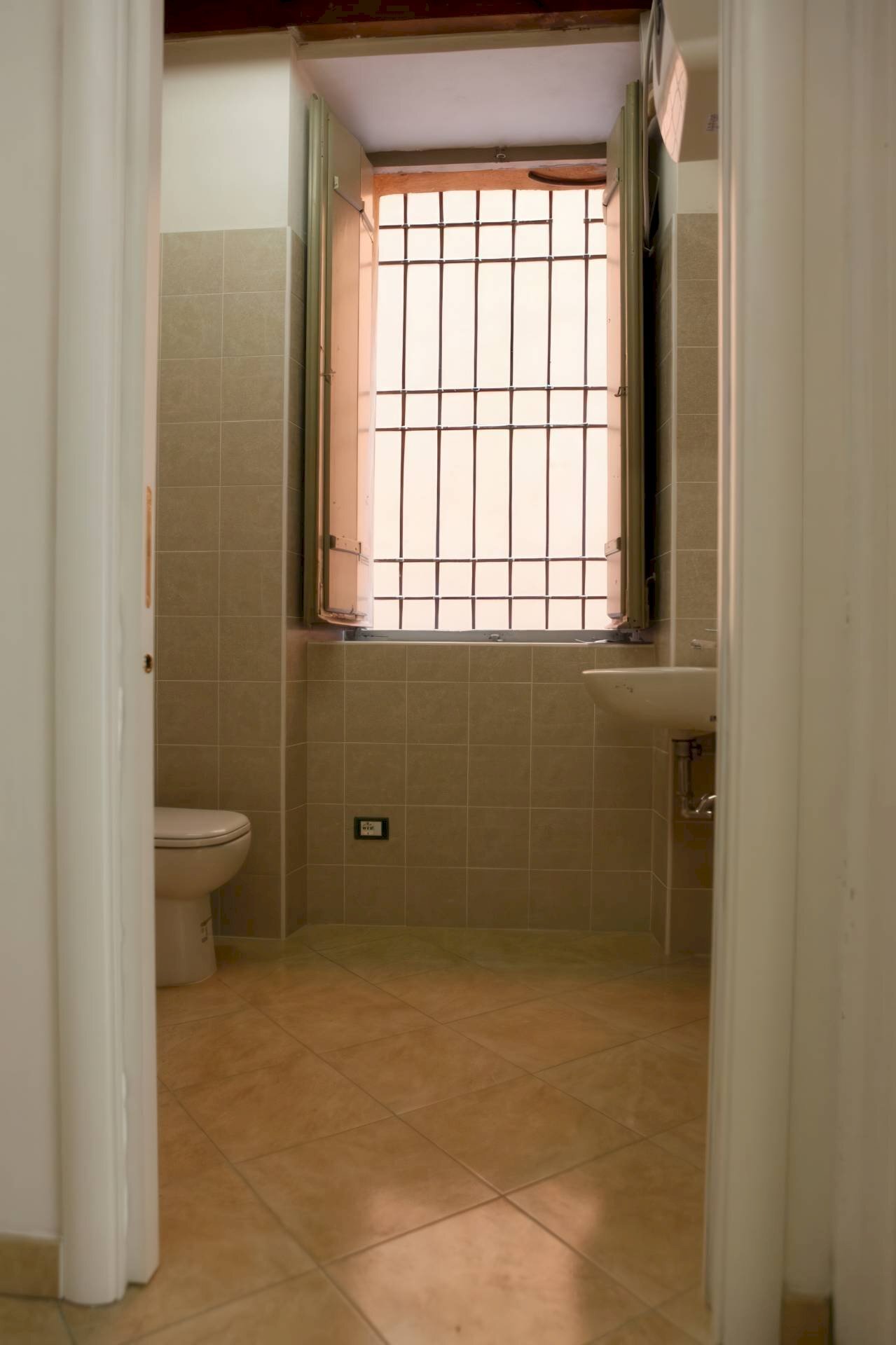 Foto 2 - Commercial Premises Mantova - photo 2