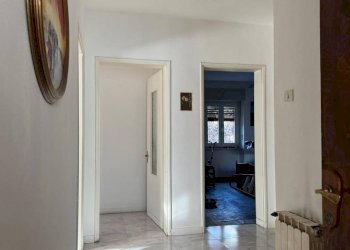 Disimpegno - Villa via delle Betulle, 49, Aosta - foto 16
