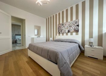 Camera da letto - Four-room apartment via Caraglio, Torino (neighborhood San Paolo) - photo 15
