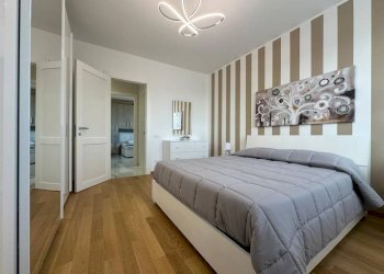 Camera da letto - Four-room apartment via Caraglio, Torino (neighborhood San Paolo) - photo 18