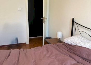 Camera da letto - Appartamento via Anna Grassetti, Bologna (zona Massarenti) - foto 4
