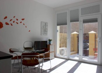 Soggiorno - Appartamento via Bruno Monterumici, 36, Bologna (zona Saffi) - foto 4