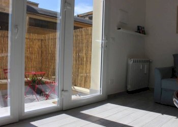 Soggiorno - Appartamento via Bruno Monterumici, 36, Bologna (zona Saffi) - foto 5