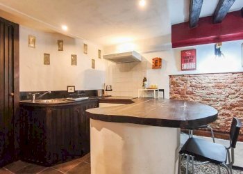 Angolo cottura - Bilocale vico delle Mele, Genova (zona Centro Storico) - foto 7