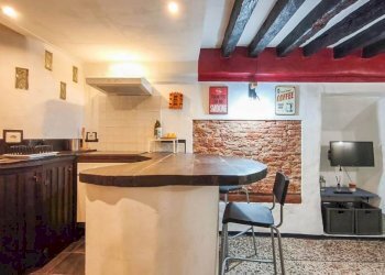 Angolo cottura - Bilocale vico delle Mele, Genova (zona Centro Storico) - foto 8