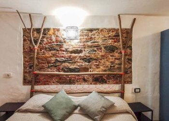 Camera da letto - Bilocale vico delle Mele, Genova (zona Centro Storico) - foto 20