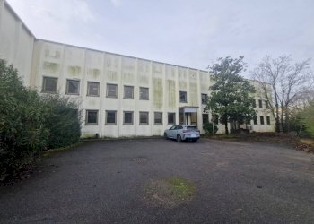 Facciata - Capannone via Lodovico Zambeletti, Baranzate - foto 3