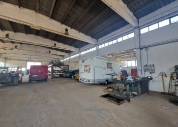 Magazzino - Capannone corso Papa Giovanni XXIII, 129, Arluno - foto 12