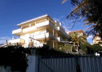 Facciata - Three-room apartment Passeggiata Delle Sirene, 51, Anzio - photo 33