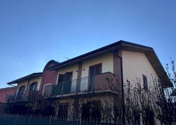 Facciata - Trilocale via delle Benne, Carmagnola - foto 2
