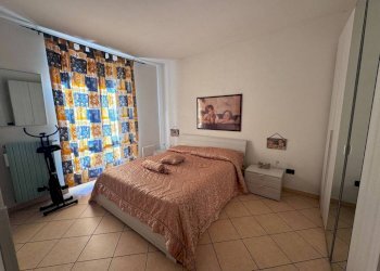 Camera da letto - Trilocale via delle Benne, Carmagnola - foto 10