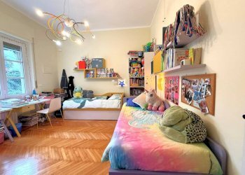 Camera da letto - Quadrilocale via Giovanni Battista Niccolini, 77, frazione Quinto Al Mare, Genova - foto 24