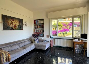 Salone - Quadrilocale via Giovanni Battista Niccolini, 77, frazione Quinto Al Mare, Genova - foto 2