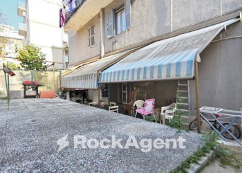 Cortile interno - Trilocale via Santafiora, 37, Roma - foto 26