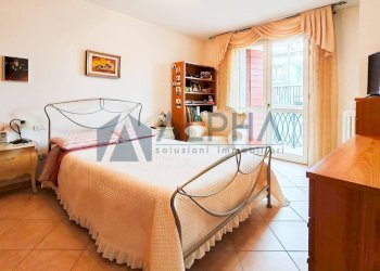 Camera da letto - Trilocale via Olmadella, Longiano - foto 7