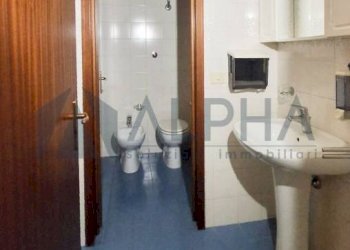 Bagno - Ufficio viale 4 Novembre, Faenza - foto 7