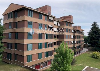 Trilocale via Guido Rossa 13, Buccinasco - foto 1