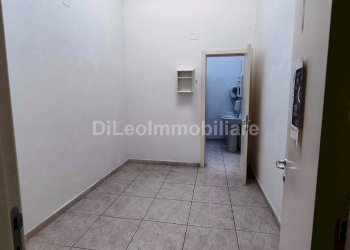 AnyToolz_watermarked_IMG_20260123_154753.jpg - Locale Commerciale Ascoli Piceno - foto 14