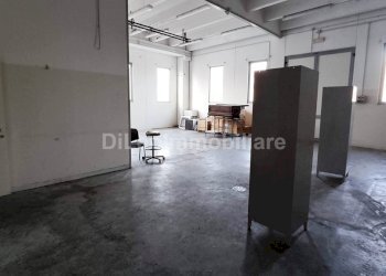 AnyToolz_watermarked_IMG_20260123_154805.jpg - Locale Commerciale Ascoli Piceno - foto 17