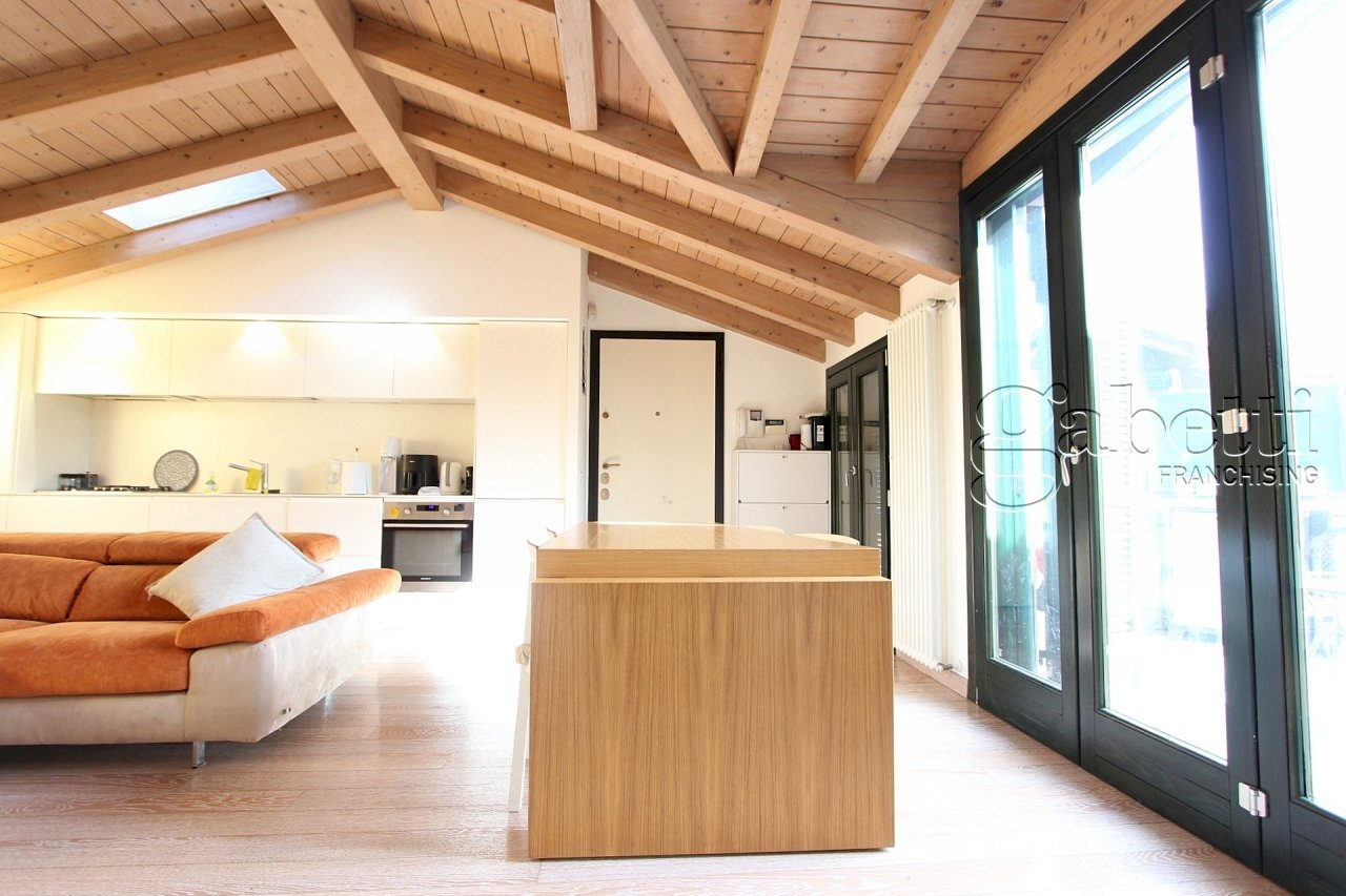 soggiorno - Trilocale piazza vittorio emanule, Nerviano - foto 3