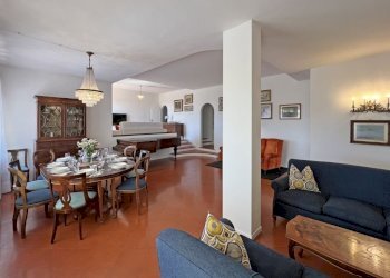 ca9.jpg - Villa Castelnuovo Magra - foto 9
