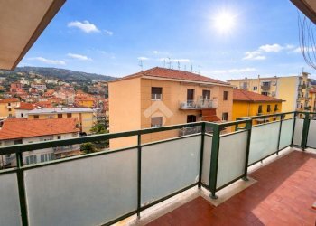 Trilocale Via Genova, La Spezia - foto 3