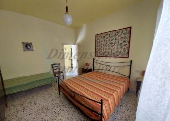 Camera matr. 1.jpg - Appartamento Via di Marina, Rosignano Marittimo - foto 9