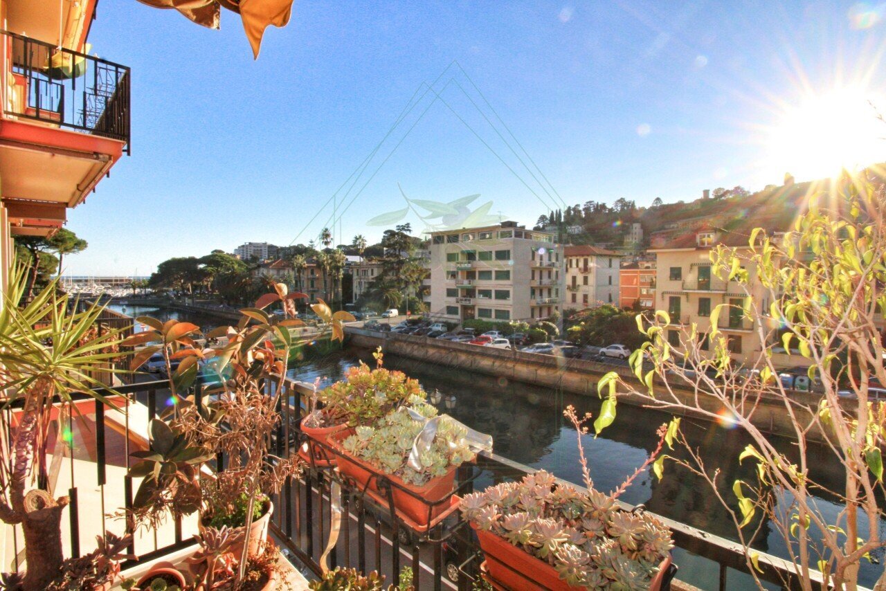 (1).jpg - Appartamento Via Armando Diaz 10, Rapallo - foto 2