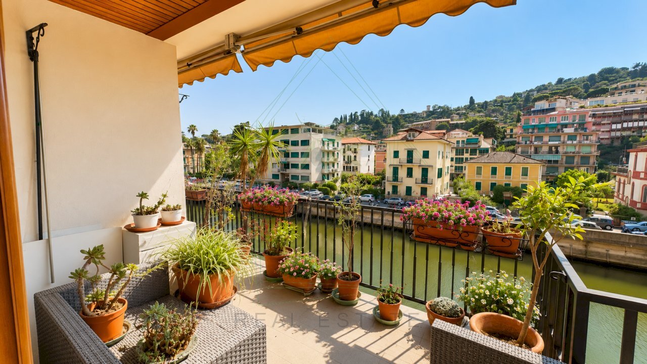 ChatGPT Image Jul 31, 2026, 10_30_16 AM - Apartment Via Armando Diaz 10, Rapallo - photo 2