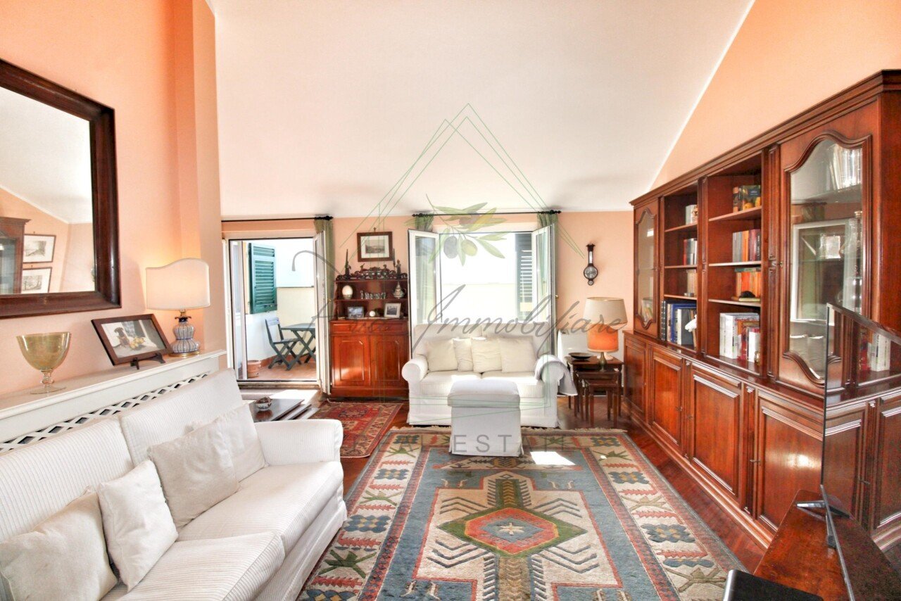 Soggiorno - Four-room apartment Località Pianata 24, Rapallo - photo 3