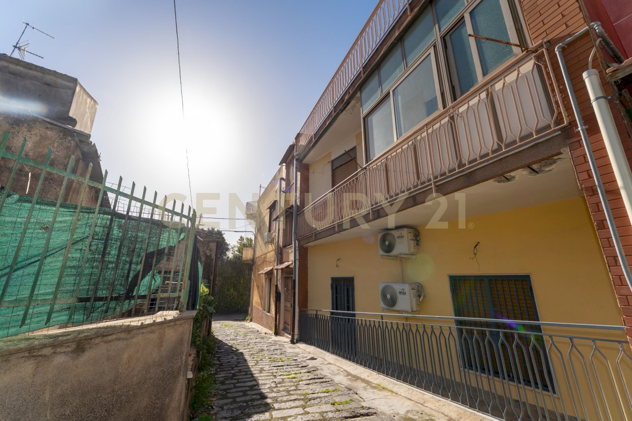 Via Sgroppillo 53 ct (5).jpg - Appartamento Vico Contrada Cerza 1, Catania - foto 2