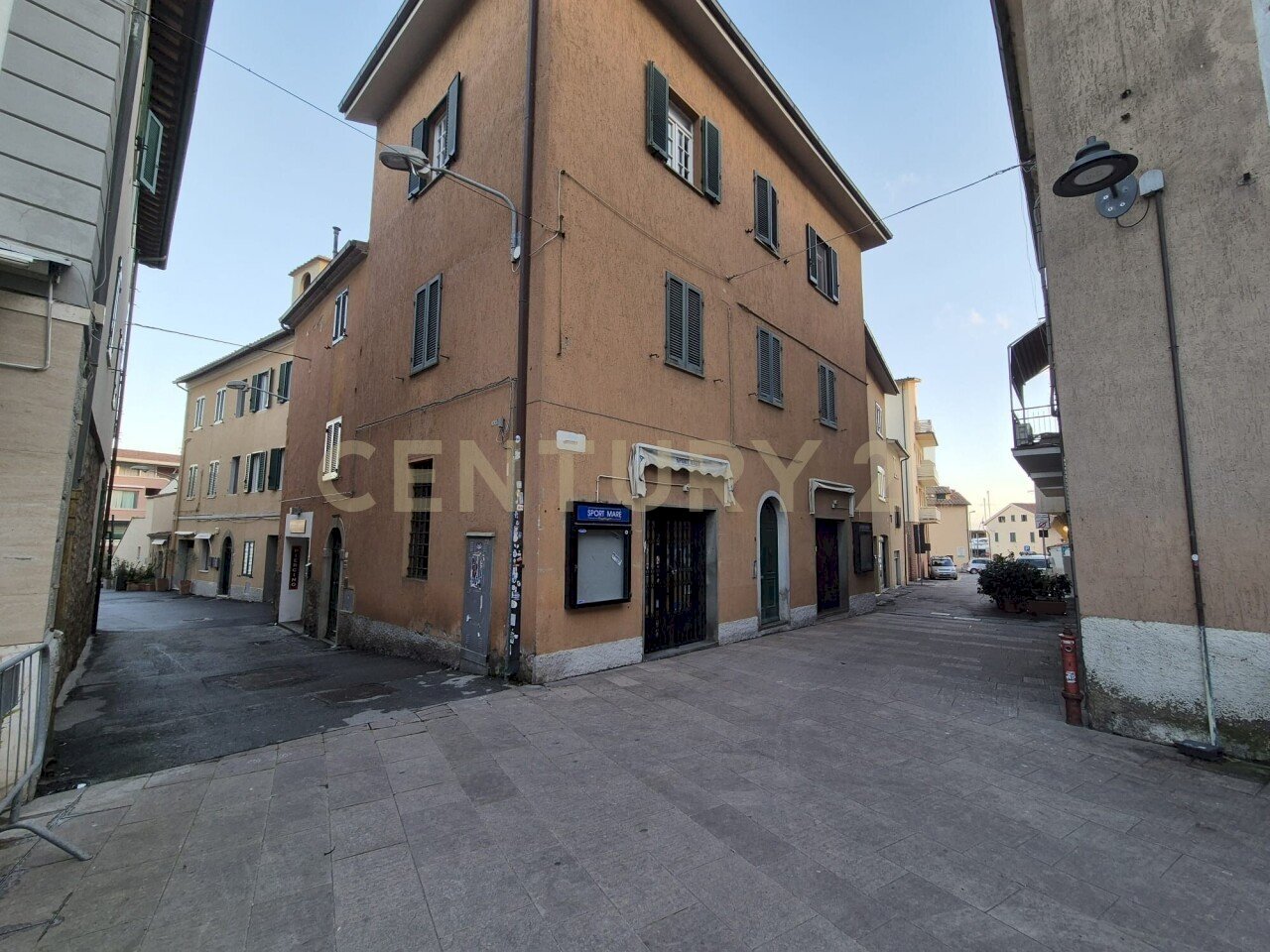 via Socci.jpeg - Magazzino VIA GIOVANNI PASCOLI, Castiglione della Pescaia - foto 1