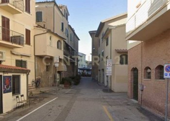 via di accesso al magazzino.jpeg - Magazzino VIA GIOVANNI PASCOLI, Castiglione della Pescaia - foto 5