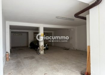 gar-pignola3.jpg - Magazzino Piazzale Aldo Moro 15, Potenza - foto 2
