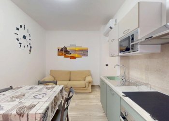 Trilocale Via Cagliari, Borghetto Santo Spirito - foto 2