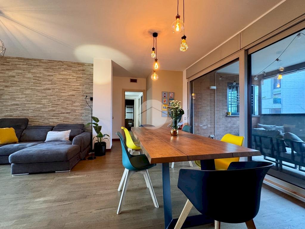 Four-room apartment via trieste, Peschiera Borromeo - photo 1