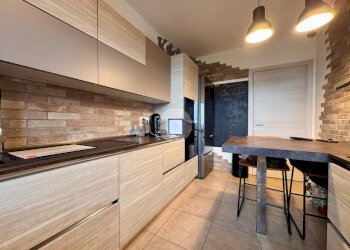 Four-room apartment via trieste, Peschiera Borromeo - photo 8