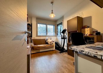 Four-room apartment via trieste, Peschiera Borromeo - photo 11