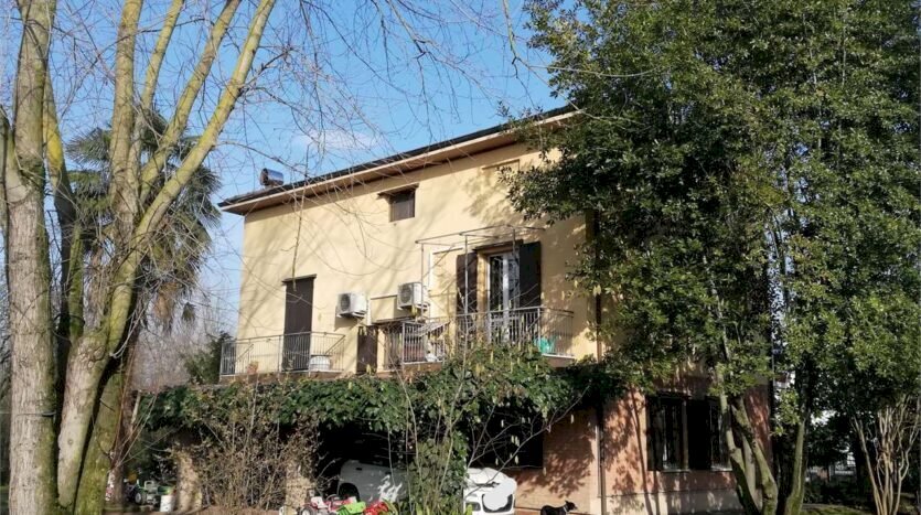 Villa Bifamiliare Soliera - foto 1