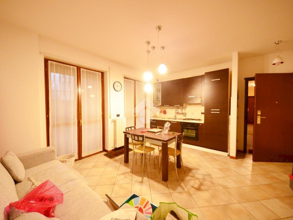 Two-room apartment via Madre Teresa di Calcutta, Cernusco sul Naviglio - photo 3